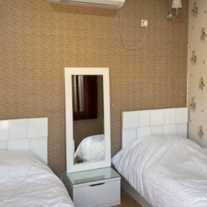 اتاق دو تخته اقتصادی هتل سرخ هرمز