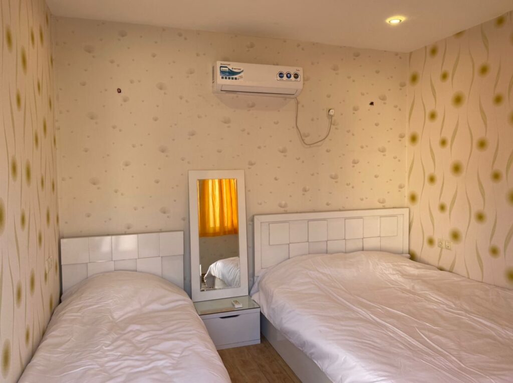 قیمت مناسب اقامتگاه در هرمز