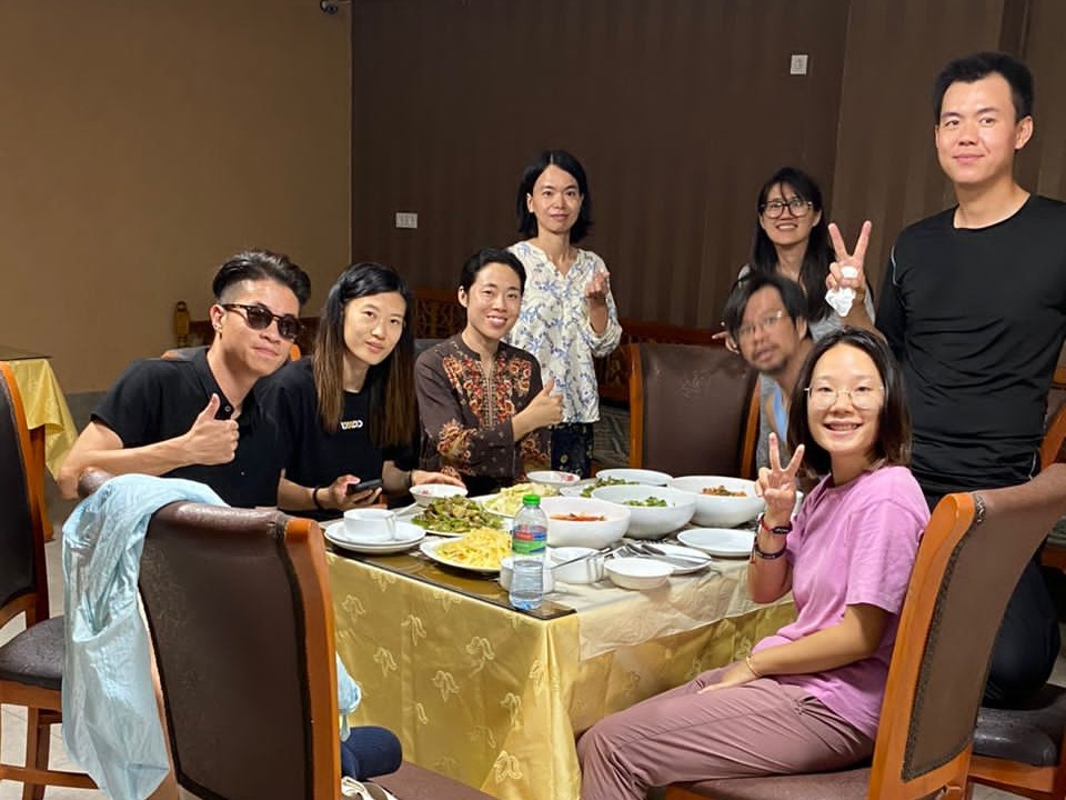 کافه رستوران رد بیچ هرمز