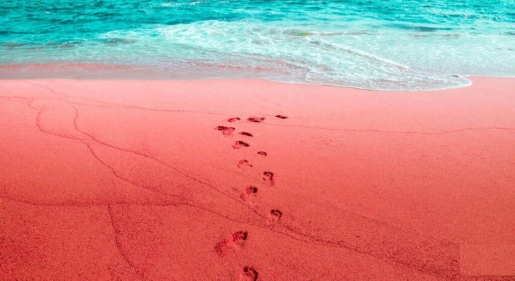 red beach hormuz island