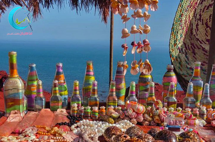 سوغات جزیره هرمز 35 سوغات جزیره هرمز خاک رنگی صدف لباس محلی