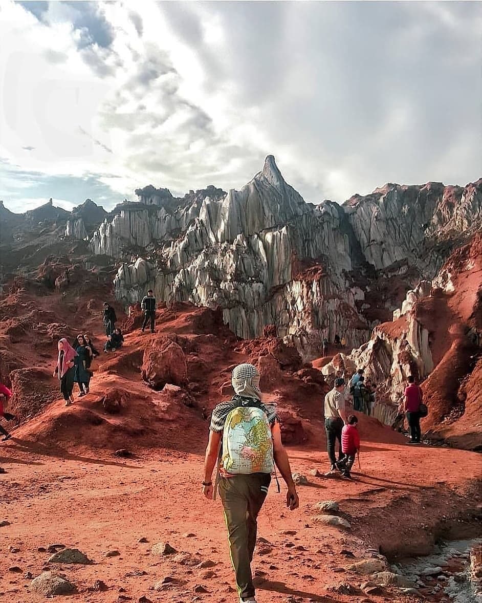 Silence Valley Hormuz Island tourists