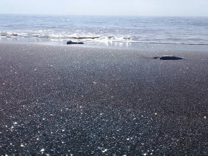 ساحل شن های نقره ای هرمز