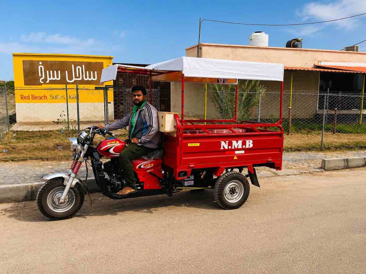 Island transfer vehicle at Red Beach Hotel Hormuz Island